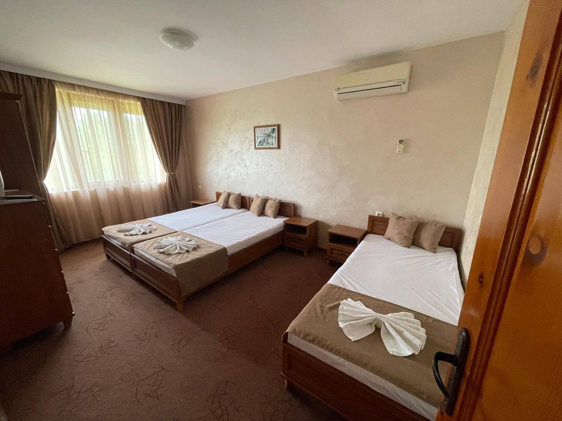 קברנה Villa Dechkoni מראה חיצוני תמונה